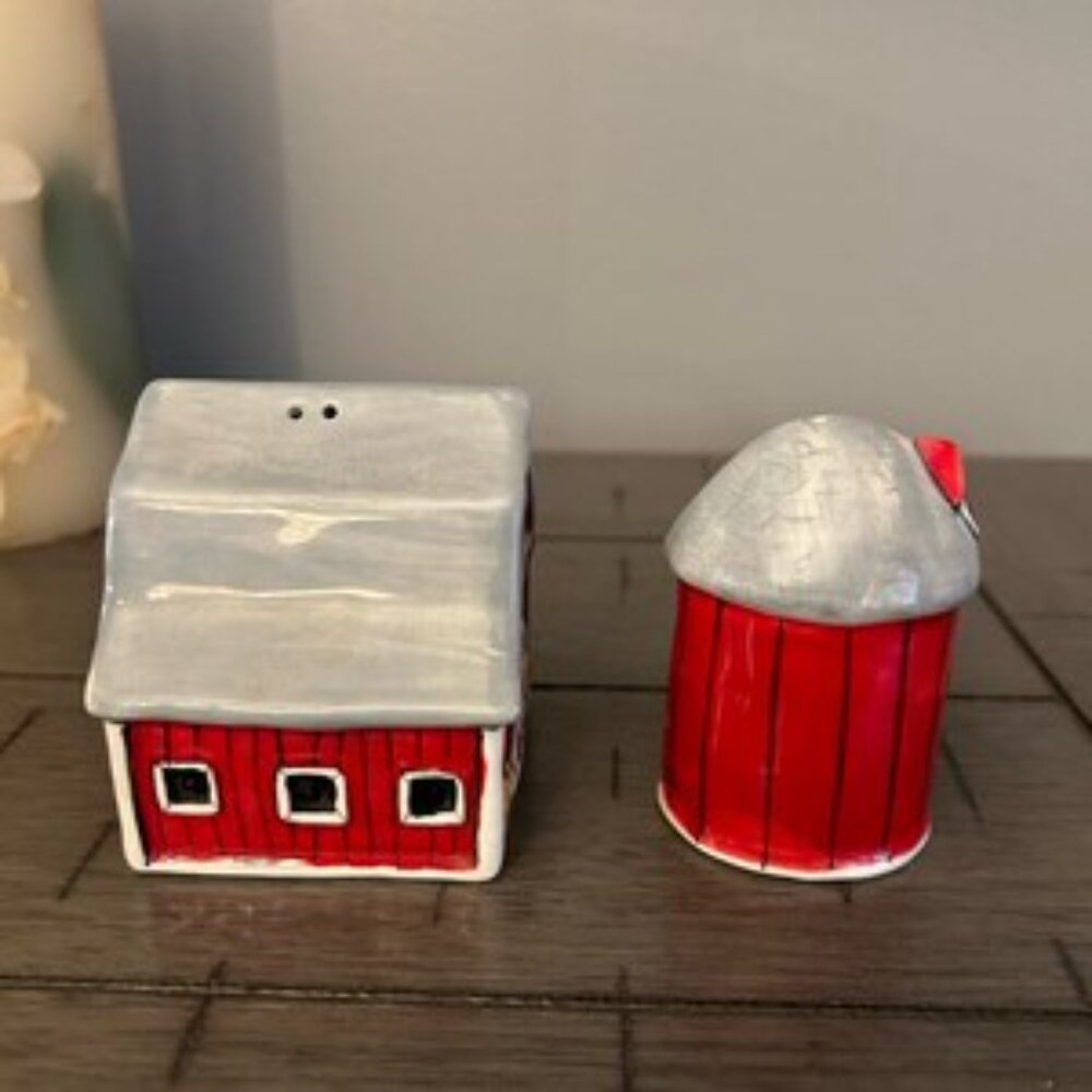 Blue Sky Ceramic 4.5" x 2.75" x 3" Barn/Silo 15730 Painted BRAND-NEW w/tag/box - Picture 4 of 15